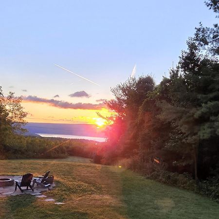 Lake-View Home With Pool In Hammondsport! Eksteriør bilde