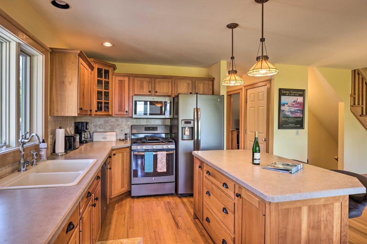 Lake-View Home With Pool In Hammondsport! Eksteriør bilde