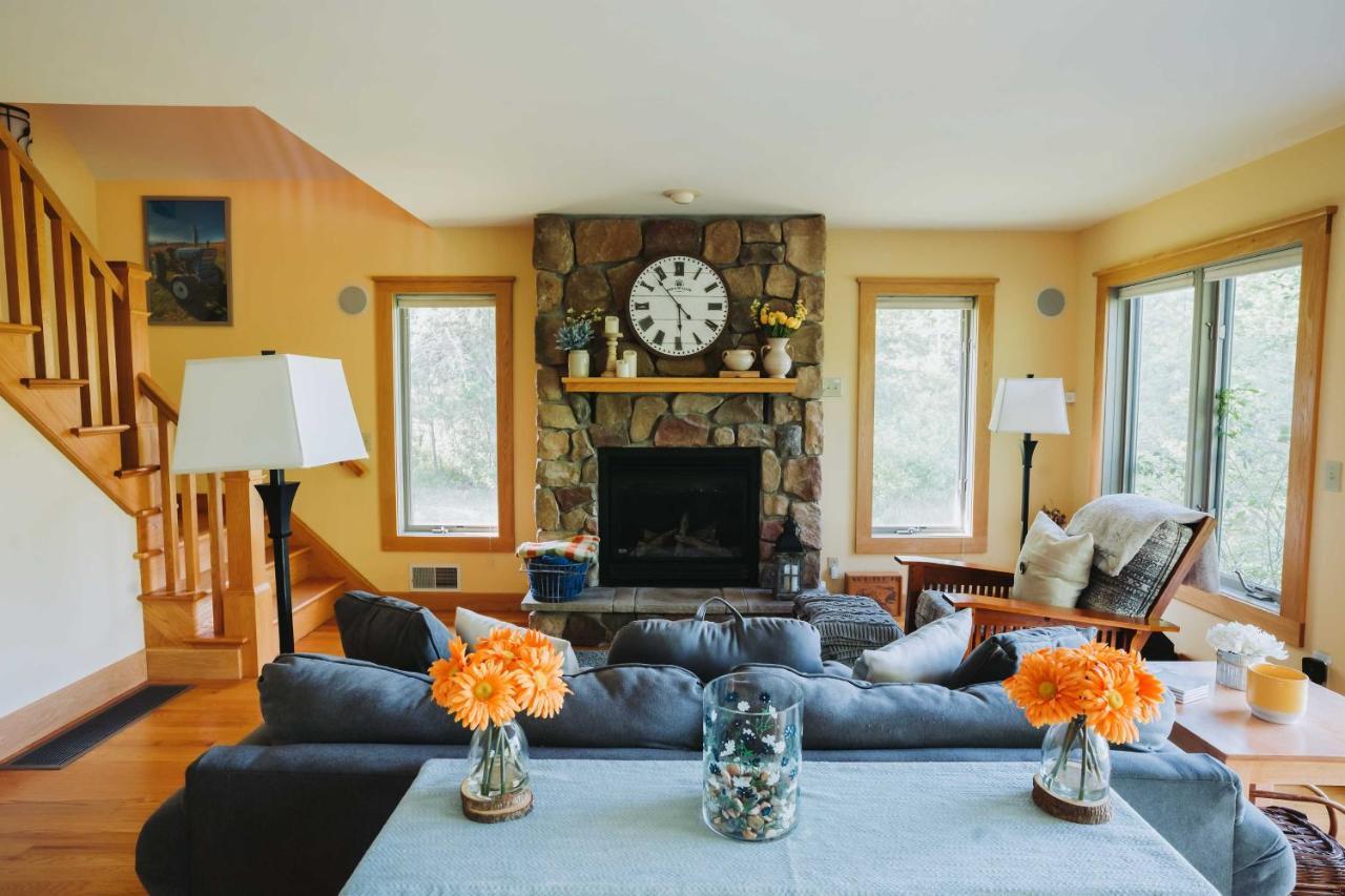 Lake-View Home With Pool In Hammondsport! Eksteriør bilde