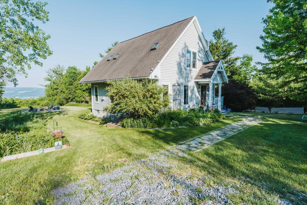 Lake-View Home With Pool In Hammondsport! Eksteriør bilde